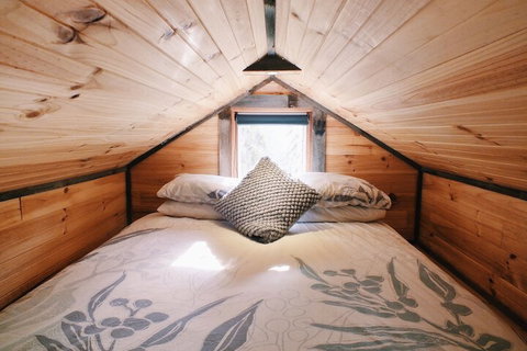 Altitude Tiny House Experience - New Castle Tourism 2