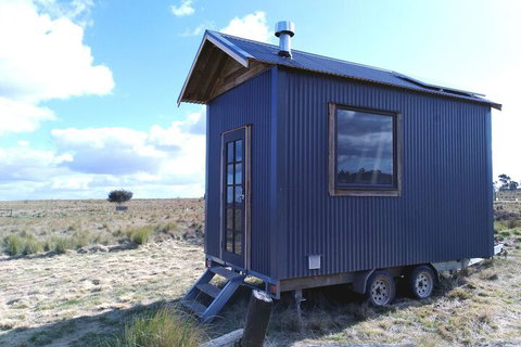 Altitude Tiny House Experience - New Castle Tourism 1