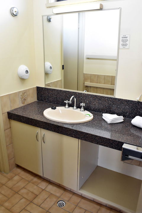 River Motel - Newcastle Accommodation 5