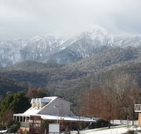 Eagles Nest - Newcastle Accommodation