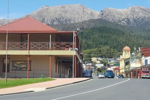 Mt Lyell Motor Inn - New Castle Tourism 0