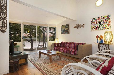 A SWEET ESCAPE Aluna - New Castle Tourism 6