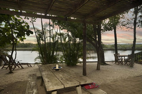 A SWEET ESCAPE Aluna - New Castle Tourism 3