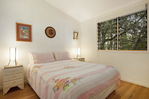 A SWEET ESCAPE Aluna - New Castle Tourism 2