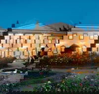The Residence at Barossa Chateau - Newcastle Accommodation