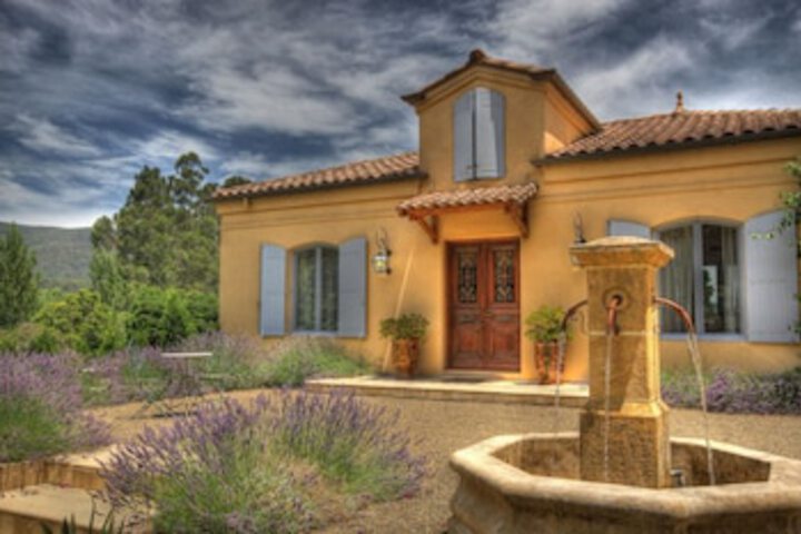 Warburton VIC New Castle Tourism