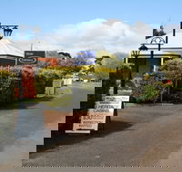 Ross Motel - New Castle Tourism