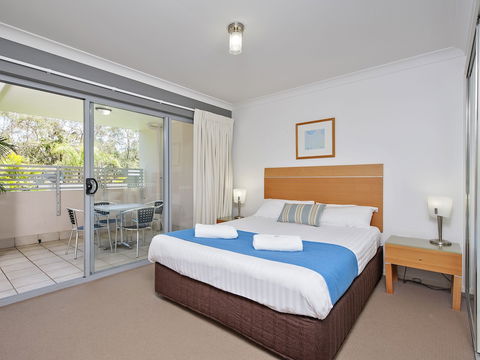 Shoal Bay Beachclub Apartments - New Castle Tourism 6