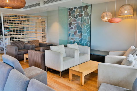 Lady Bay Resort - New Castle Tourism 6