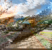 Oscar's on the Yarra - New Castle Tourism