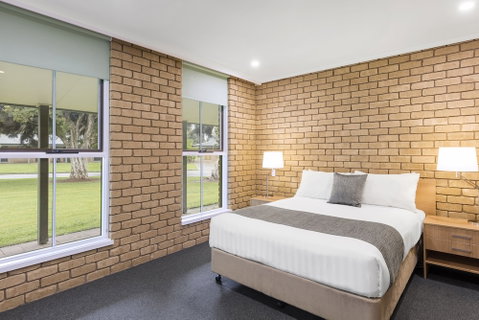 RACV Cobram Resort - Newcastle Accommodation 4