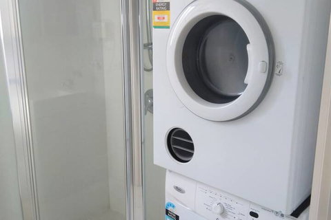 Apartments On Chapman - New Castle Tourism 5