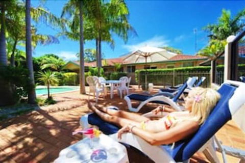 Beaches Serviced Apartments - New Castle Tourism 5
