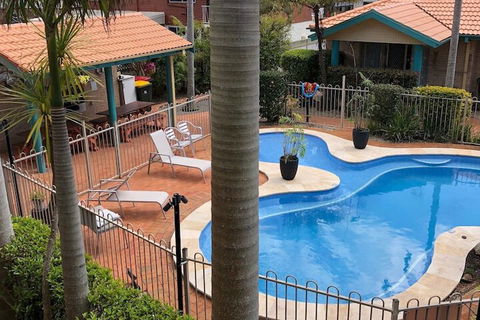 Beaches Serviced Apartments - New Castle Tourism 6