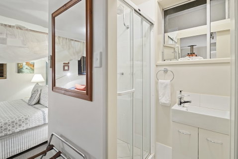Eden Lodge - Newcastle Accommodation 6