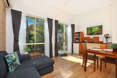 Caboolture Riverlakes Motel - New Castle Tourism 5