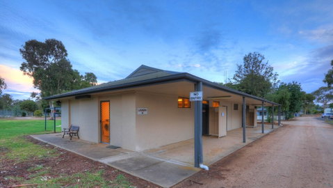 Yarrawonga Riverlands Tourist Park - Newcastle Accommodation 0