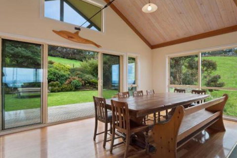 Acacia Brae - New Castle Tourism 3