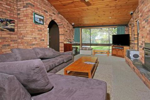 The Court 4 Lazy Dayz - Newcastle Accommodation 3