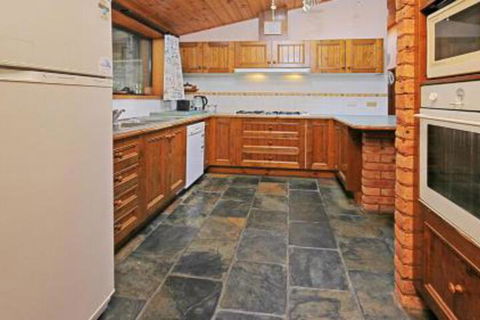 The Court 4 Lazy Dayz - Newcastle Accommodation 4