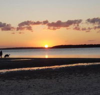 Minjerribah Island Accommodation Straddie - New Castle Tourism