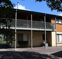 Waterside View - Newcastle Accommodation