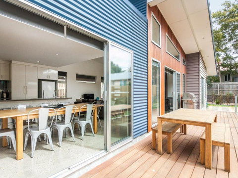 ANGLE By THE SEA Anglesea - Newcastle Accommodation 2