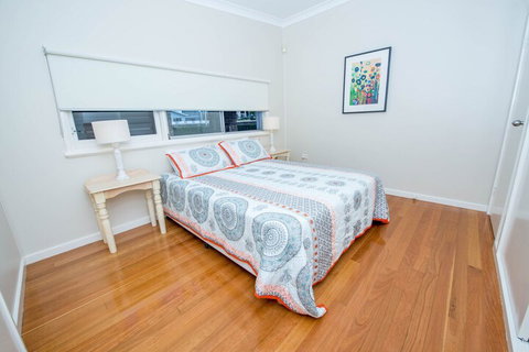 A Foreshore Salamander Bay - Newcastle Accommodation 0