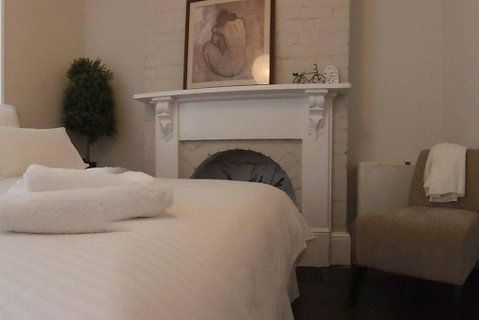 YSG The Edward Townhouses 155 & 157 Steps To Town - Newcastle Accommodation 4