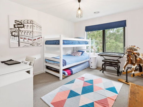 CATALINA MOUNT ELIZA - New Castle Tourism 2