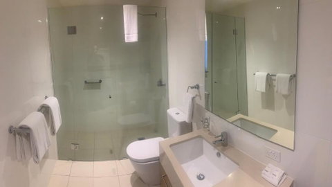 RNR Light Square - Newcastle Accommodation 3