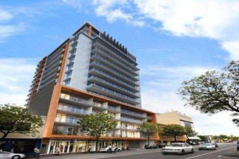 RNR Light Square - Newcastle Accommodation 0