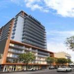 RNR Light Square - Newcastle Accommodation 1
