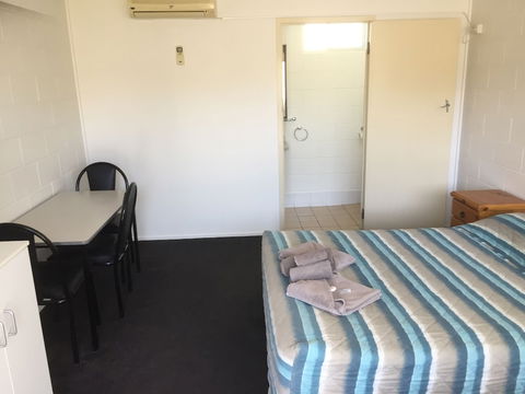 Millmerran Motel - New Castle Tourism 1