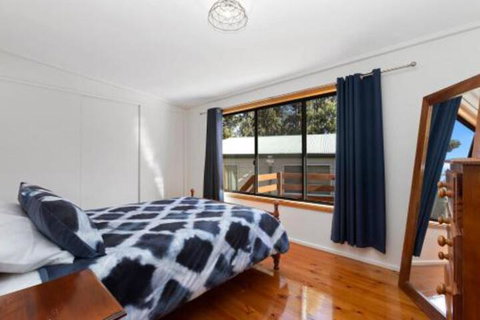 YARRABEE The Perfect Getaway! - Newcastle Accommodation 2