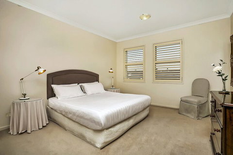 HC102 Karrabee Avenue Huntleys Cove - Newcastle Accommodation 5