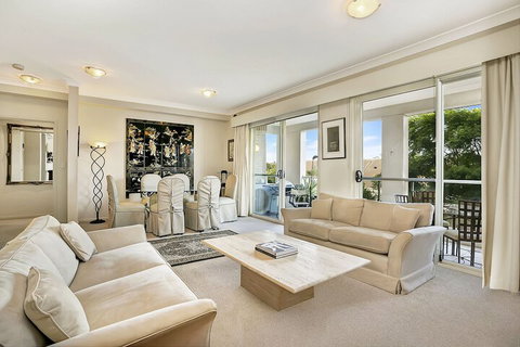 HC102 Karrabee Avenue Huntleys Cove - Newcastle Accommodation 4