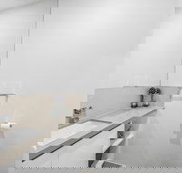 BOUTIQUE STAYS - Edinburgh Place - New Castle Tourism