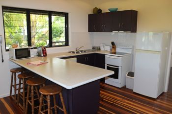 Yamacutta House - Newcastle Accommodation 5