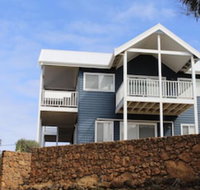 Flinders View Beach House - Newcastle Accommodation
