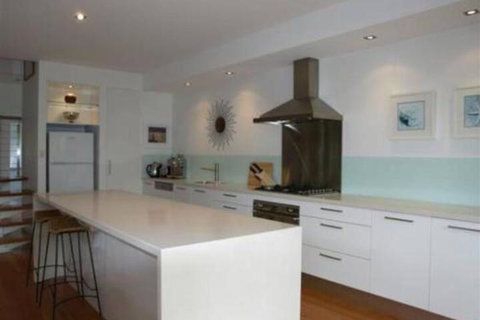 Amore - New Castle Tourism 4