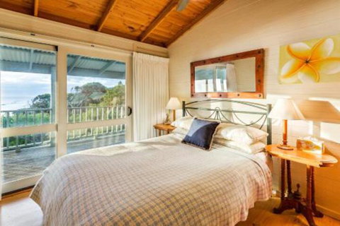 Yallingups Best Located Beach House - Newcastle Accommodation 2