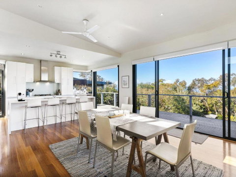 BELLE VUE ANGLESEA - Newcastle Accommodation 2