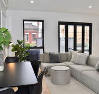 Brand New 2 Bed Apartment With Stunning City Views - New Castle Tourism