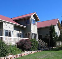 Alpine Stag Lodge Unit 2 - Newcastle Accommodation