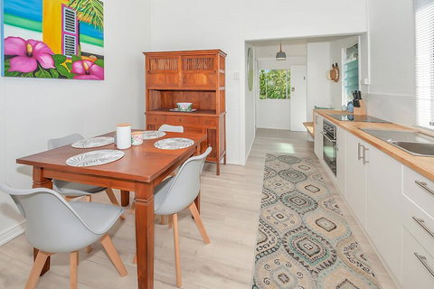 A Touch Of The Bahamas On McKenzie MK3 - New Castle Tourism 7