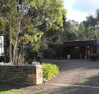 William Hunt's Retreat - Redwood Studio - Newcastle Accommodation
