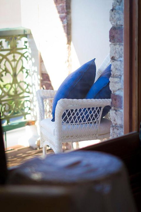 Annies Victorian Terrace Accommodation Fremantle - New Castle Tourism 3