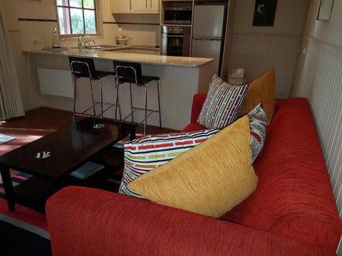 About Time Retreats Studio Three - Newcastle Accommodation 0