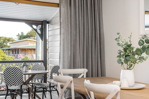 A PERFECT STAY Luxe & Bloom - Newcastle Accommodation 1